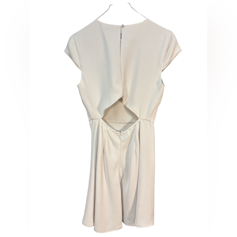 Babaton Aritzia‎ Hamptons Mini Dress MSRP $148 Open Back Cream Size 0 - Picture 2 of 5